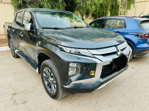 Mitsubishi L200 2020 Doube cabine Evolution