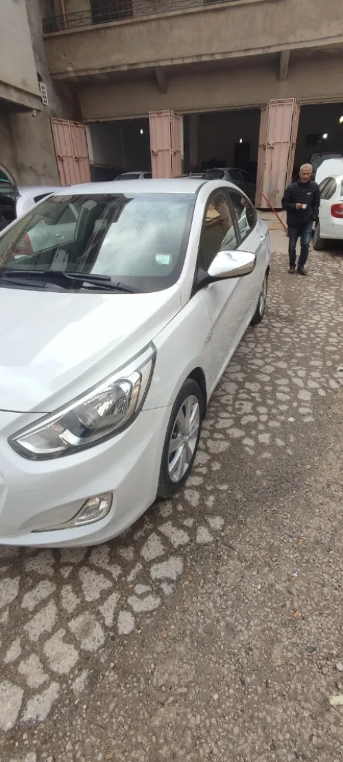 Hyundai Accent RB  4 portes 2018 GL+