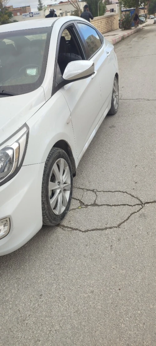 Hyundai Accent RB  4 portes 2018 GL+