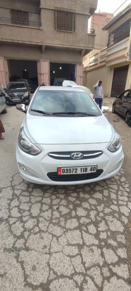 Hyundai Accent RB  4 portes 2018 GL+