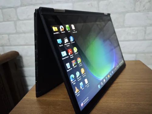 ThinkPad X1 Yoga i5-7300 256/8Gb SSD tactile