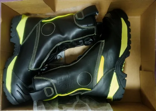 Chaussure de sécurité pour pompier