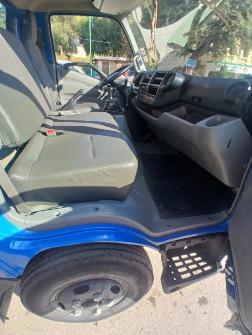 Hino 300 
