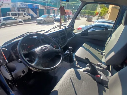 Hino 300 
