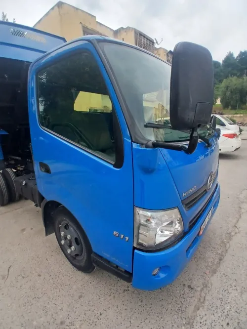 Hino 611 