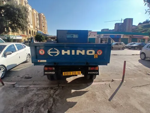 Hino 611 2013