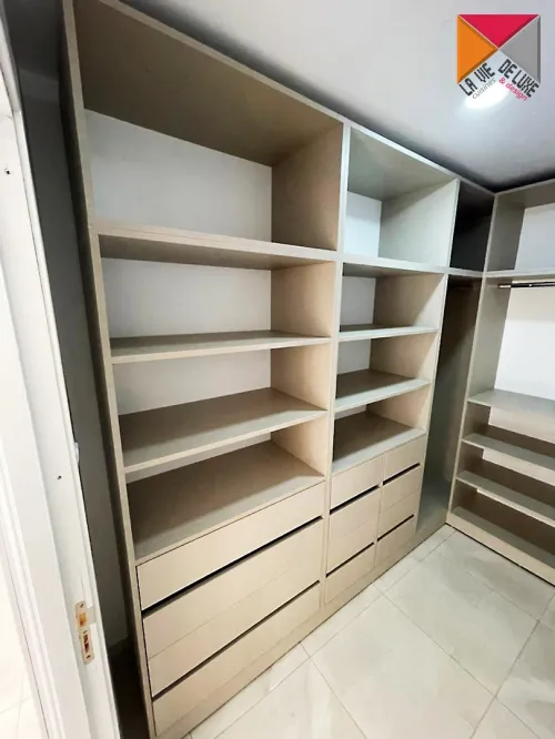 Dressings & Armoires sur mesure Tendance 2025 /2026
