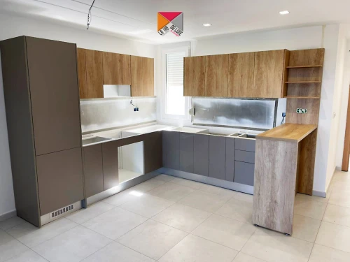 Cuisines Modernes    *****  Haut de Gamme  *****