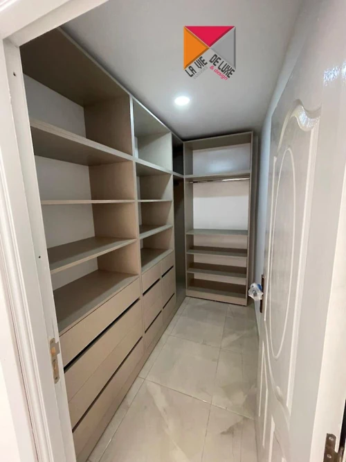 Dressings & Armoires sur mesure Tendance 2025 /2026
