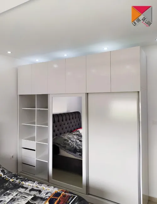 CHAMBRES A COUCHER     ****     sur mesure    ****