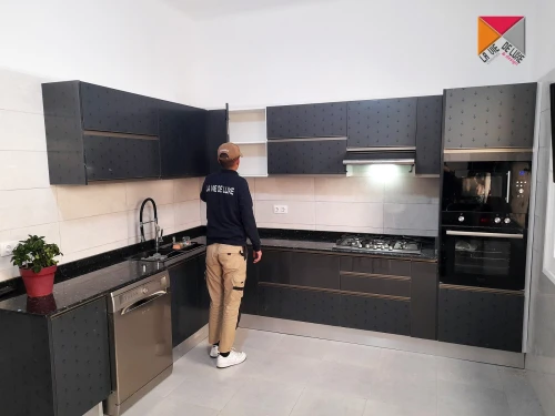 Cuisines Modernes    *****  Haut de Gamme  *****