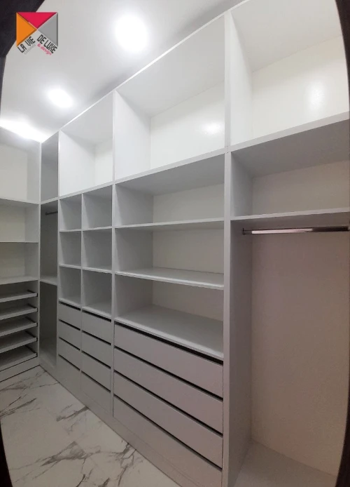 Dressings & Armoires sur mesure Tendance 2025 /2026
