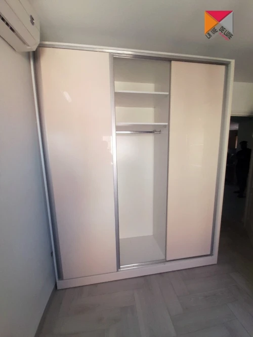 Dressings sur mesure    *** EGGER ***