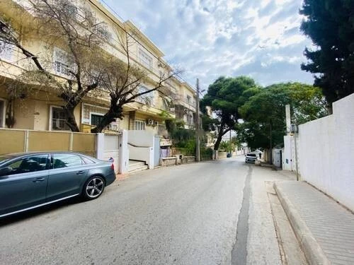 Cherche achat Appartement F3 Alger Hydra