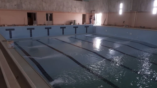 Construction et rénovation piscine intérieure et extérieure 