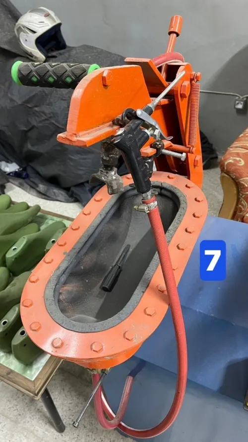 Machine usine chaussures 