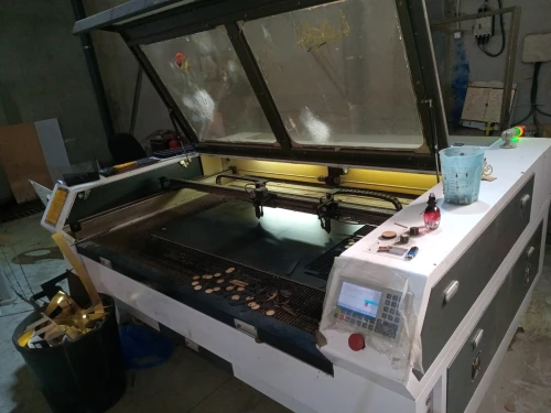 DECOUPE LASER - CNC