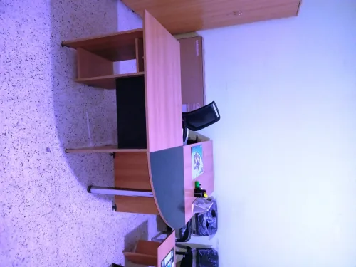 Fabrication de mobiliers de bureau et urbain