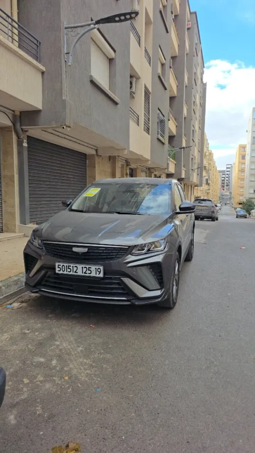 Geely Coolray 2025 