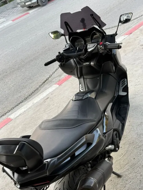 Yamaha Tmax Tech max 560 2021