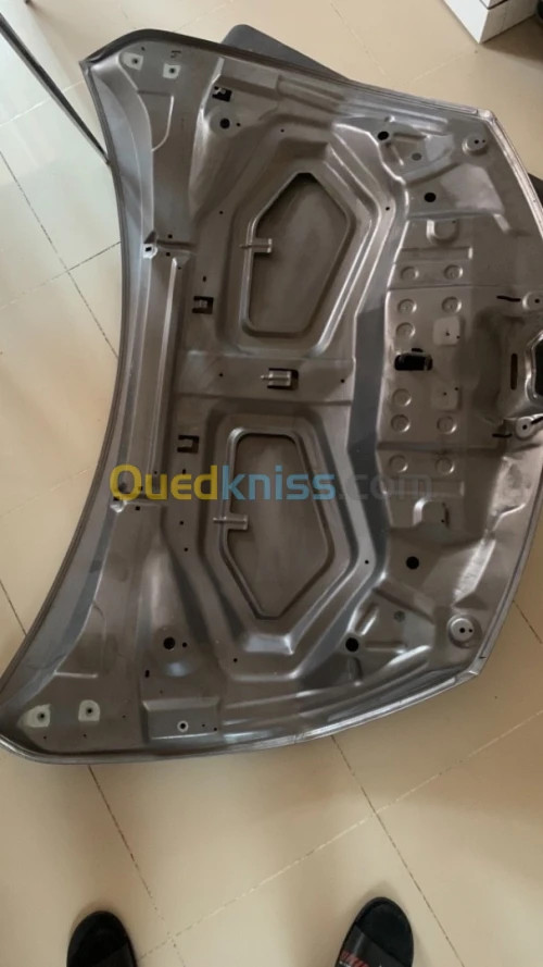 Capot clio 4 gris souris  D'origine
