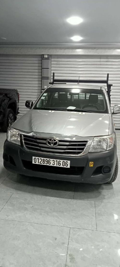Toyota Hilux 2016 LEGEND DC 4x2
