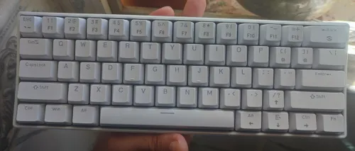 Clavier mécanique k61 red switch 60% rgb