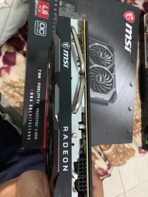Msi rx 5700xt oc édition avec la boite 