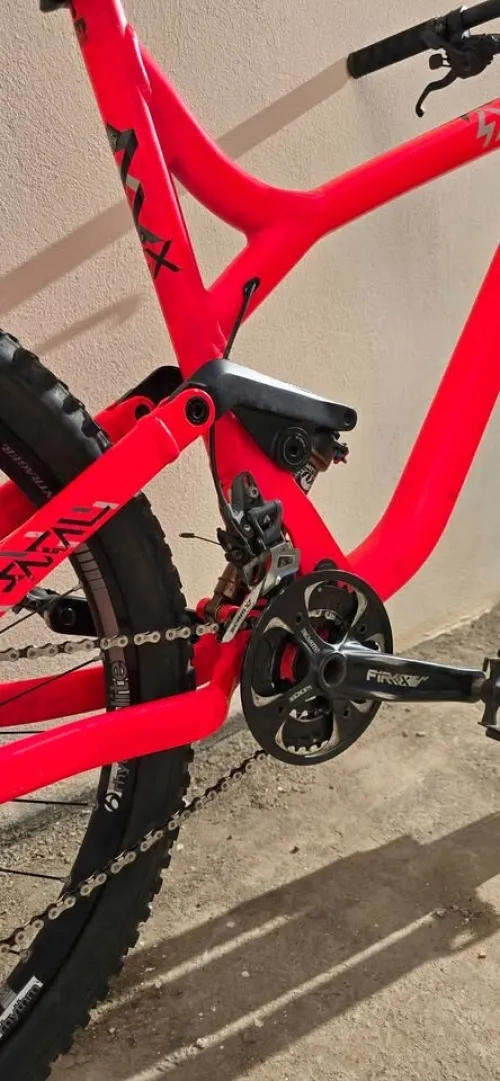 Vélo enduro commencal meta