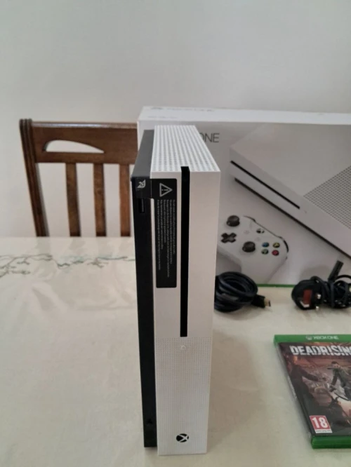xbox one s tres bon etat