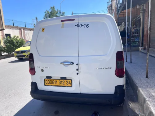 Peugeot Partner 2012 Partner b9