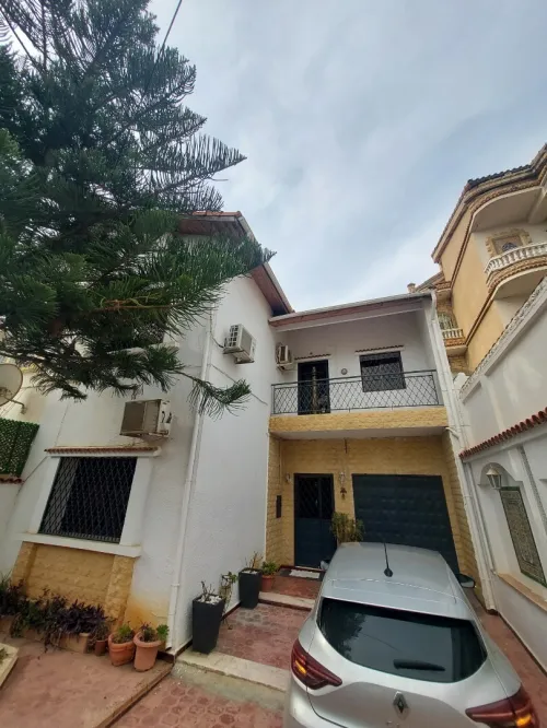 Location bien immobilier Appartement F5 Alger Kouba