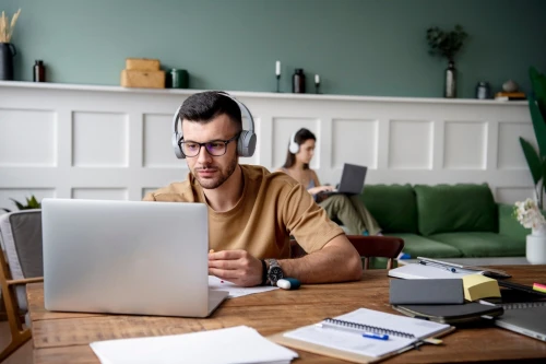Offre Spéciale 2025: Développe ton Anglais avec Enfluently  - إنفلونتلي