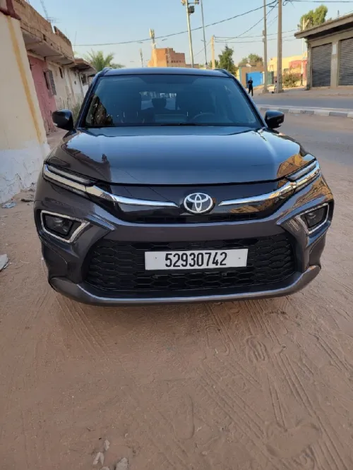 Toyota TOYOTA URBAN 2024 1.5 essence