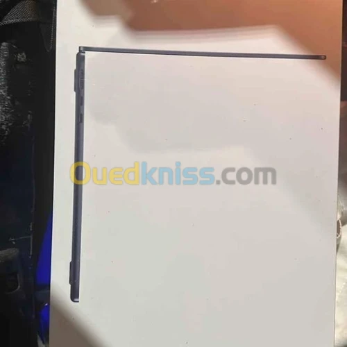 MacBook M2 2022 8gb 256