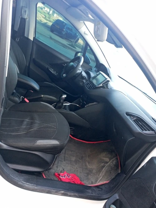Peugeot 208 2014 Allure
