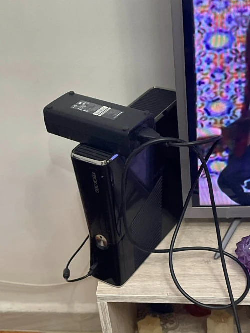 Xbox 360 slim