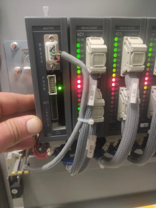 Automaticien maintenance industrielle 