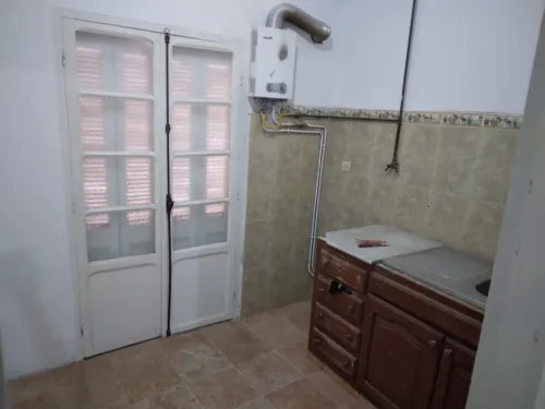Location Appartement Niveau de villa F3 Alger Khraissia