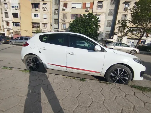 Renault Megane 3 2014 New Play