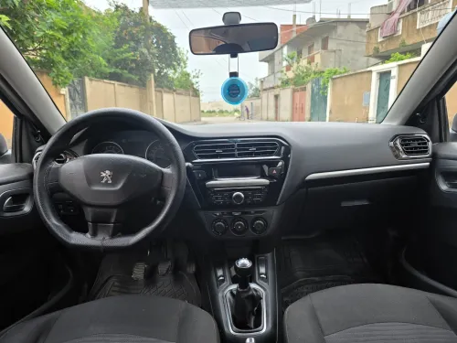Peugeot 301 2015 Active