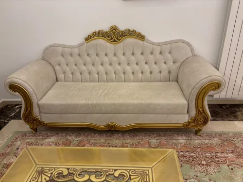 1table+2fauteuil 1place + 1 fauteuil 2place +1fauteil 3place+1table+3 accessories 