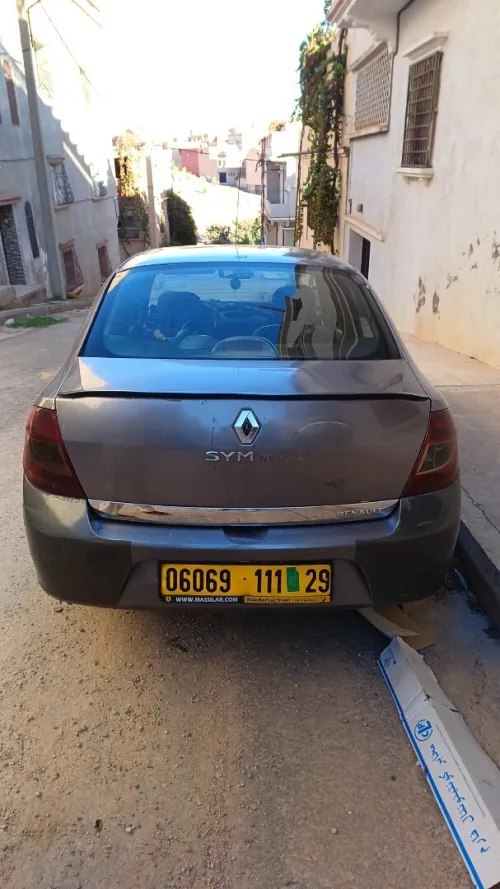 Renault Symbol 2011 