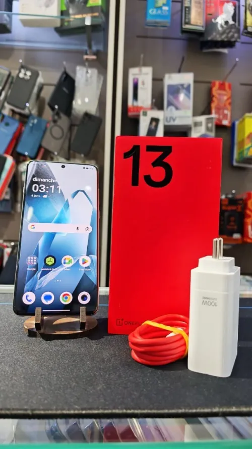 ONEPLUS 13 GLOBAL 16/512GB AVEC BOITE ET CHARGEUR 100W 