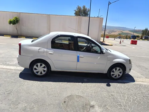 Dacia Logan 2012 