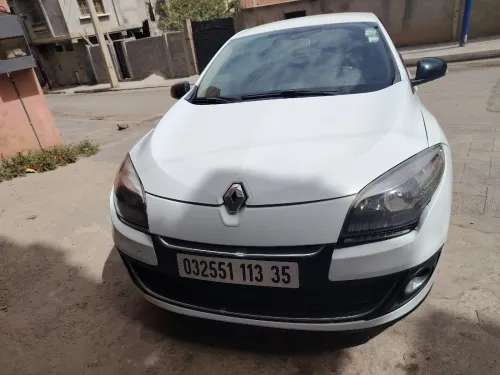 Renault Megane 3 2013 Bose