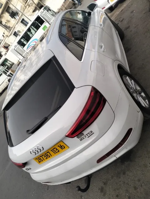 Audi Q3 2013 
