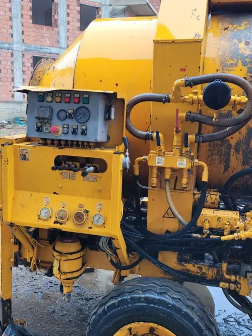 Pompe a béton hydrolique mecbo