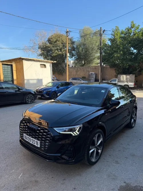 Audi Q3 2023 S line