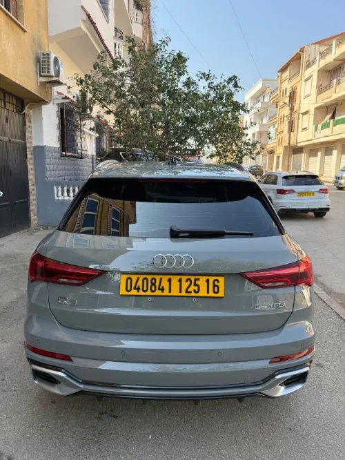 Audi Q3 2025 S line